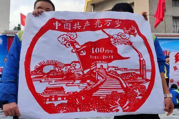 如何才能不挂科？？游戏画面
